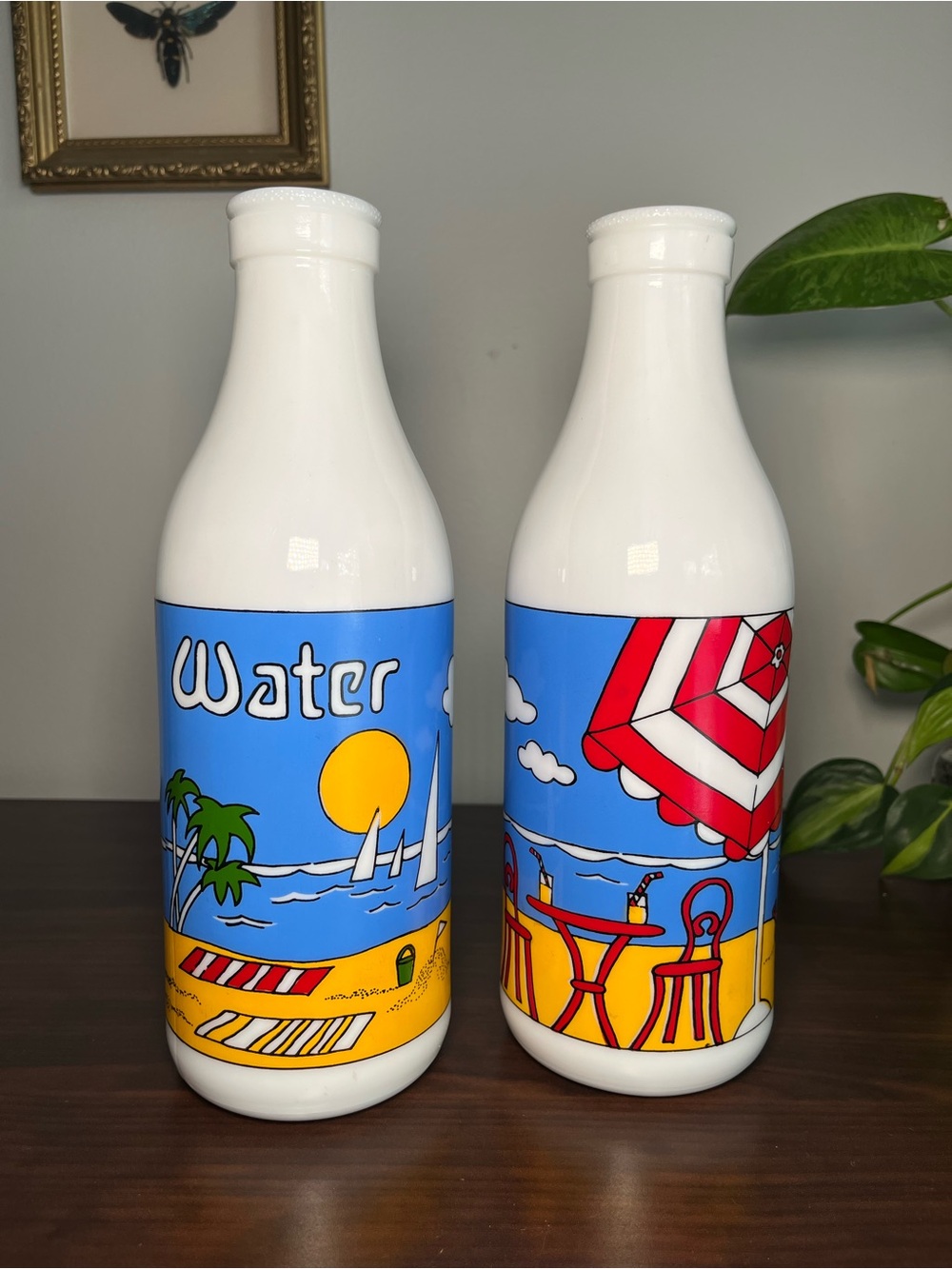 Vintage Carlton Milk Glass Beach Water Bottles pitcher 🌴 Retro Coastal Kitchen